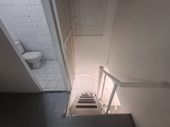 Local en arriendo en Conquistadores, Medellín, 16 m² · foto 7 de 10