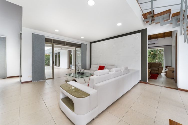 Casa de 5 alcobas en venta en La Morada, Jamundí · foto 9 de 22