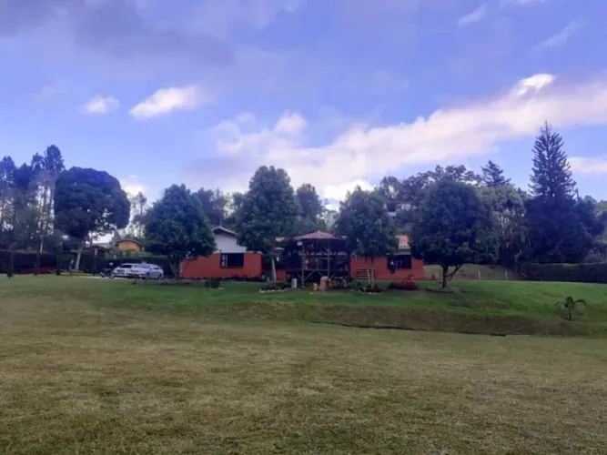 Finca en arriendo en Sajonia, Rionegro, 220 m² · foto 10 de 17
