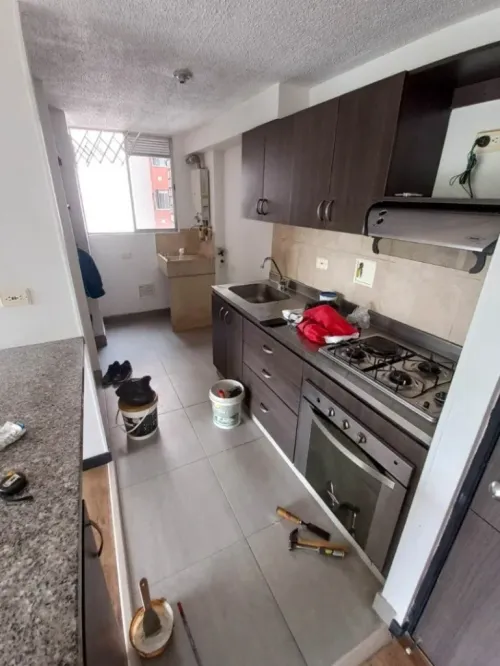 Apartamento de 3 alcobas en venta en Los Colegios, Rionegro, 76 m² · foto 5 de 7