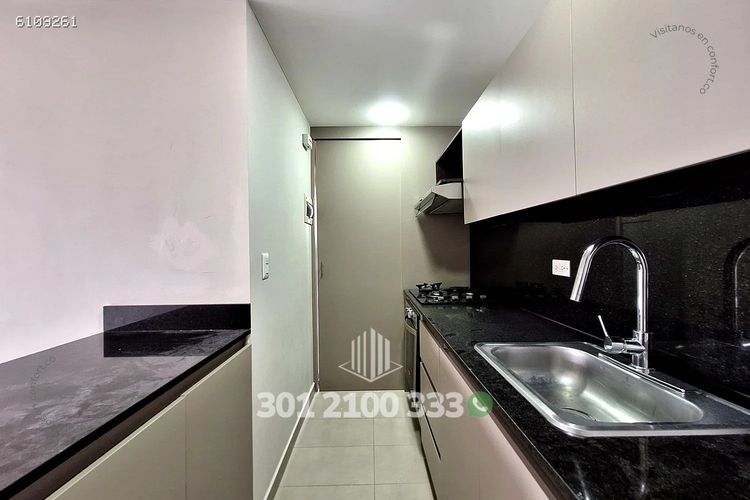 Apartamento de 2 alcobas en arriendo en Los Balsos, Medellín, 70 m² · foto 8 de 24