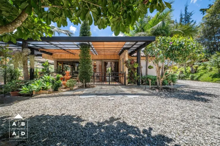 Casa de 4 alcobas en venta en El Carmen De Viboral, El Carmen de Viboral, 457 m² · foto 7 de 12