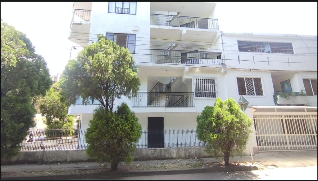 Apartamento de 2 habitaciones en arriendo en Primero de Mayo, Cali — imagen 1 de 19