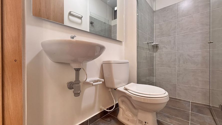 Apartamento de 3 alcobas en venta en La Campiña, Girón, 53 m² · foto 16 de 24