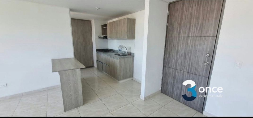 Apartamento de 2 alcobas en venta en Caqueta, La Estrella, 61 m² · foto 3 de 12