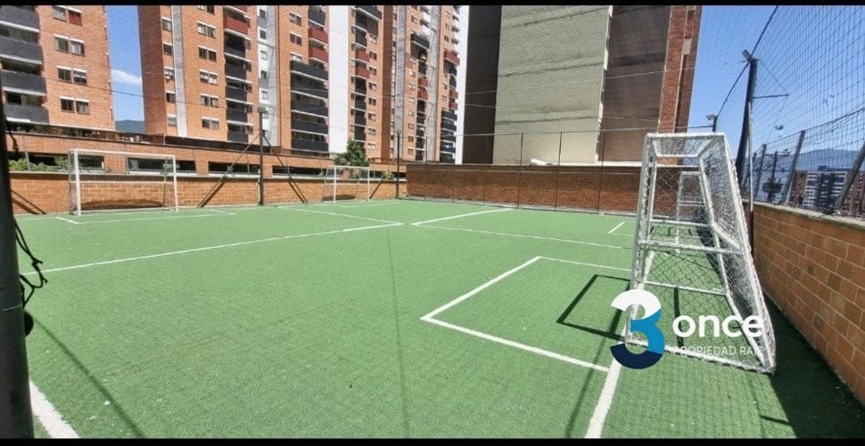 Apartamento de 2 alcobas en venta en Caqueta, La Estrella, 61 m² · foto 11 de 12