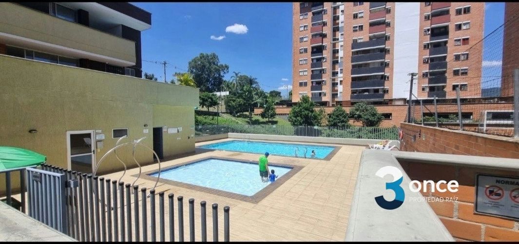 Apartamento de 2 alcobas en venta en Caqueta, La Estrella, 61 m² · foto 9 de 12