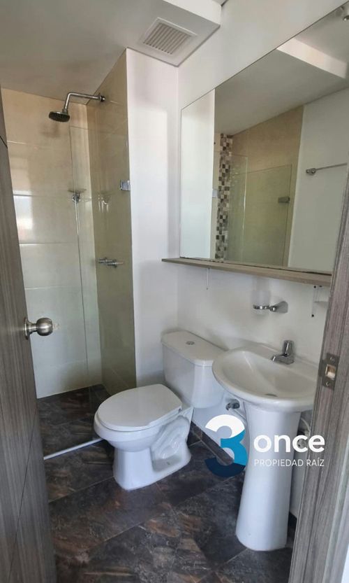 Apartamento de 2 alcobas en venta en Caqueta, La Estrella, 61 m² · foto 4 de 12