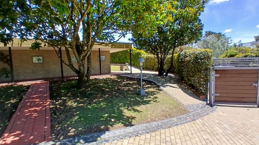 Finca en venta en El Higueron, Rionegro, 478 m² · foto 3 de 24