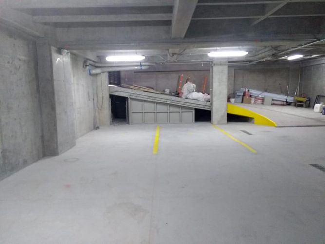 Oficina en arriendo en El Carmelo, Itagüí, 2303 m² · foto 15 de 24