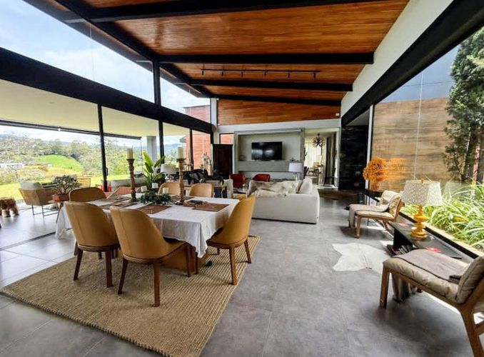 Casa de 3 alcobas en venta en Los Salados, El Retiro, 358 m² · foto 7 de 7