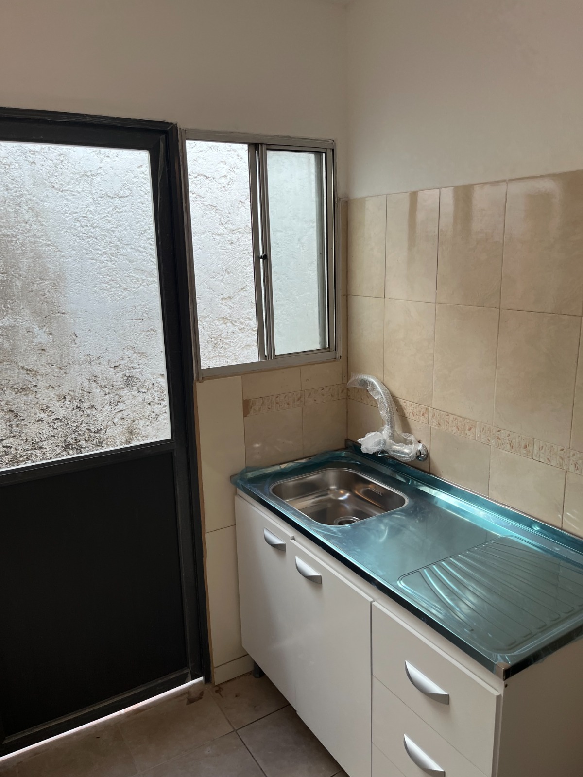 Alquiler de casa de 3 dormitorios  con patio con parrillero en La Union · Foto 9