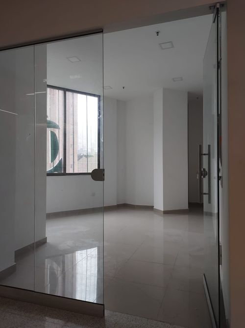 Local en venta en Vía Las Palmas, Medellín, 23 m² · foto 10 de 18