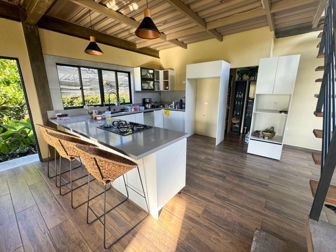 Finca en arriendo en Llano Grande, Rionegro, 300 m² · foto 4 de 4