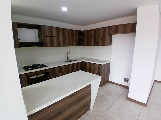 Apartamento de 1 alcoba en venta en Rionegro, 52 m² · foto 11 de 16