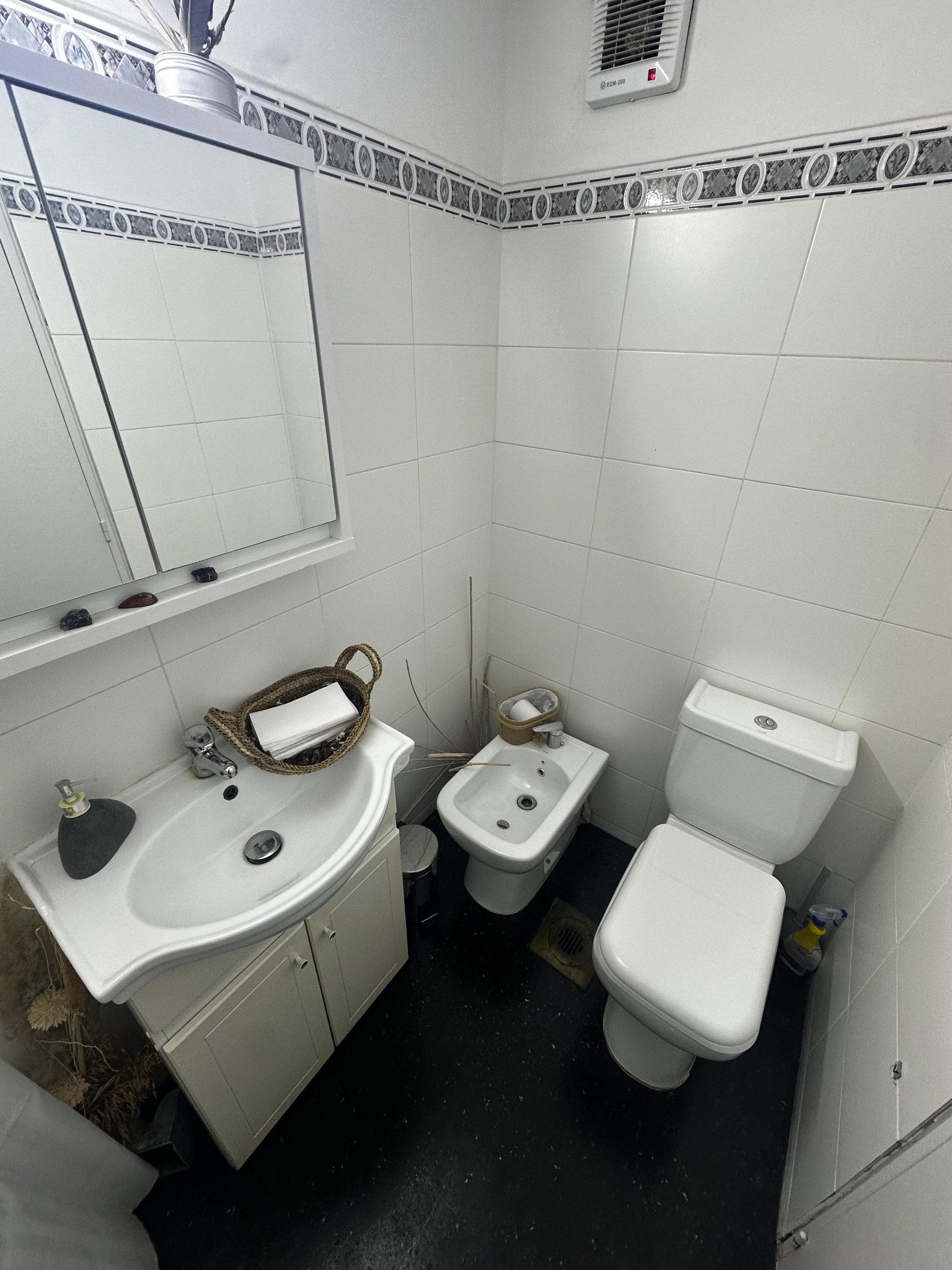 Apartamento En Alquiler De 2 Dormitorios En Parque Batlle Muy Luminoso Y Con Excelentes Servicios · Foto 12