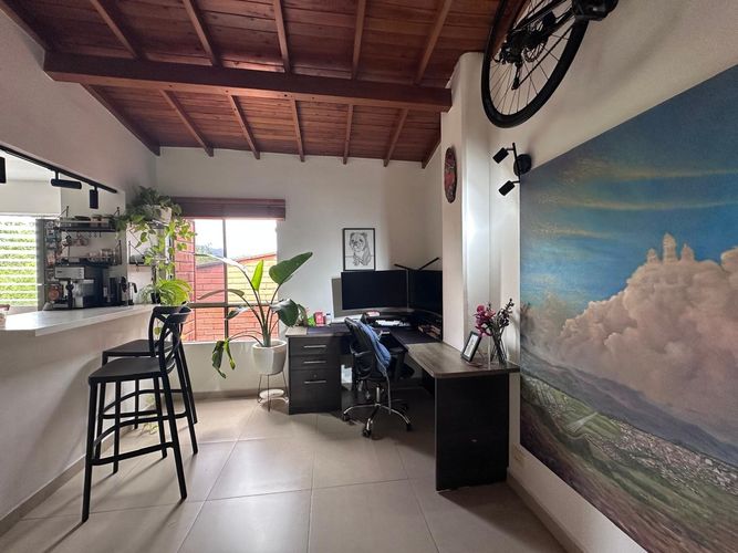 Apartamento de 2 alcobas en venta en El Poblado, Medellín, 84 m² · foto 8 de 18