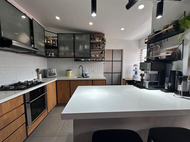Apartamento de 2 alcobas en venta en El Poblado, Medellín, 84 m² · foto 9 de 18