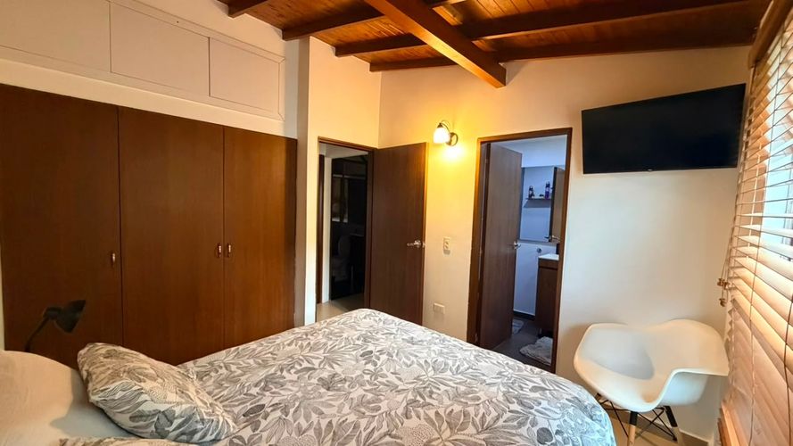 Apartamento de 2 alcobas en venta en El Poblado, Medellín, 84 m² · foto 14 de 18