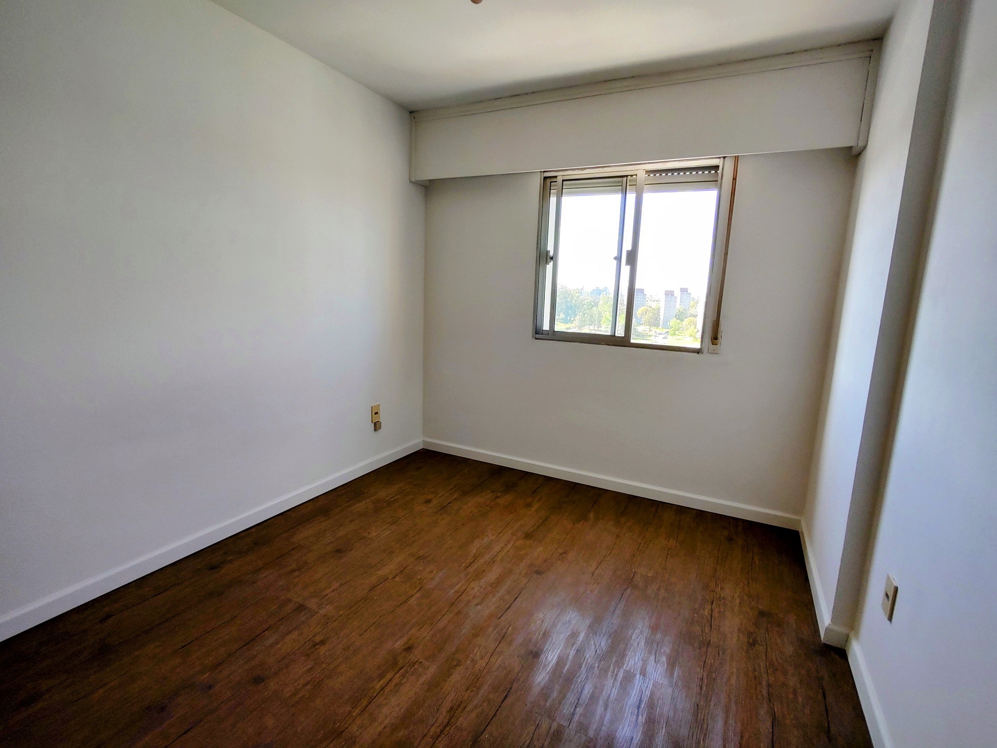 Apartamento, 2 dormitorios, piso alto, gran vista. Av Italia y Caldas · Foto 11