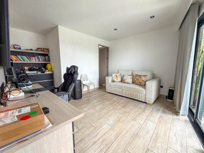 Casa de 5 alcobas en venta en Guarne, 330 m² · foto 19 de 24