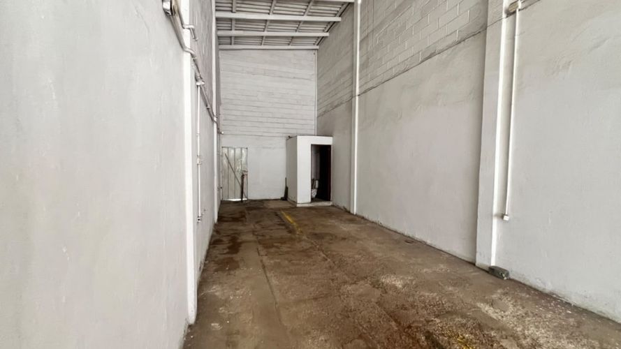 Bodega en arriendo en El Bosque, Cartagena, 170 m² · foto 5 de 11
