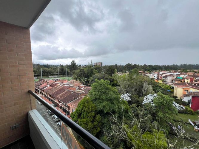 Apartamento de 3 alcobas en arriendo en Rionegro, 67 m² · foto 2 de 24