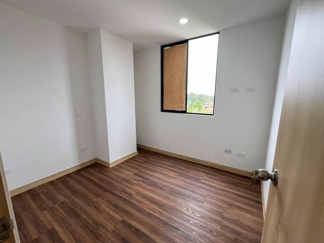 Apartamento de 3 alcobas en arriendo en Rionegro, 67 m² · foto 10 de 24