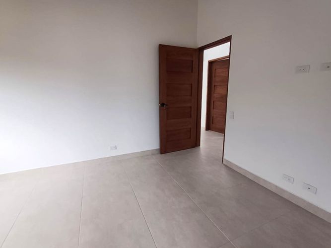 Casa de 4 alcobas en venta en El Carmen de Viboral, 400 m² · foto 7 de 24