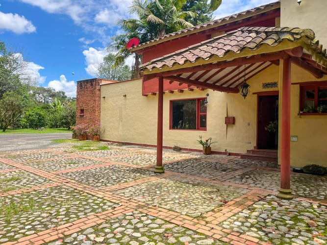 Casa de 3 alcobas en arriendo en Sajonia, Rionegro, 300 m² · foto 3 de 22