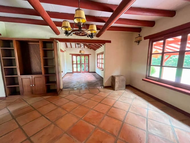 Casa de 3 alcobas en arriendo en Sajonia, Rionegro, 300 m² · foto 6 de 22