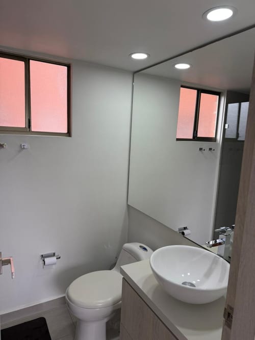 Apartamento de 3 alcobas en arriendo en Los Naranjos, Medellín, 90 m² · foto 10 de 20