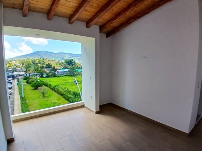 Apartamento de 3 alcobas en venta en El Carmen De Viboral, El Carmen de Viboral, 120 m² · foto 8 de 24