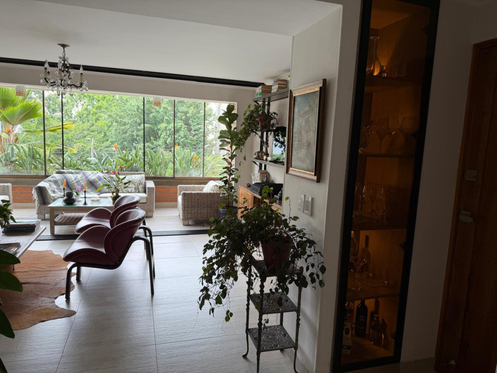 Apartamento en arriendo en El Poblado, Medellín · foto 11 de 17