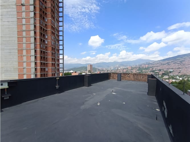 Local en arriendo en San Isidro, Medellín, 100 m² · foto 4 de 5