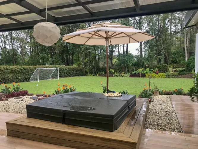 Casa de 5 alcobas en venta en Llano Grande, Rionegro, 450 m² · foto 6 de 17
