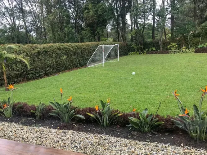 Casa de 5 alcobas en venta en Llano Grande, Rionegro, 450 m² · foto 9 de 17