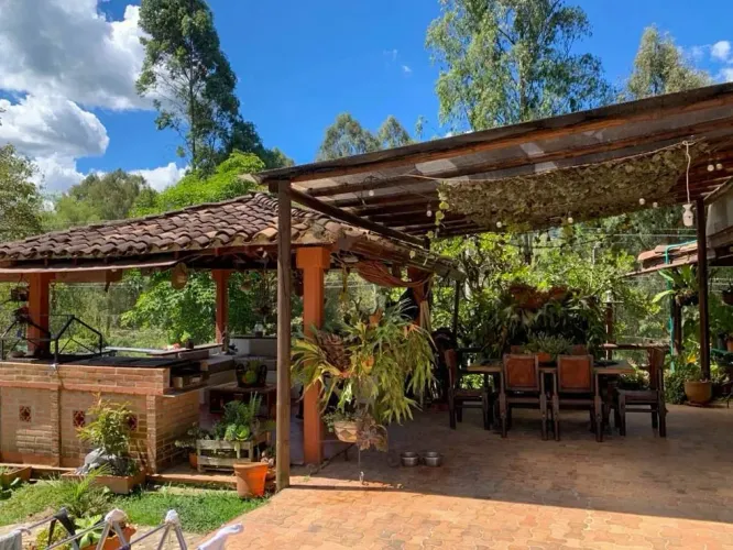Finca en venta en Hojas Anchas, Guarne, 130 m² · foto 2 de 24