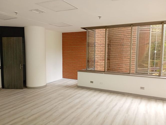 Oficina en arriendo en Castropol, Medellín, 70 m² · foto 9 de 12