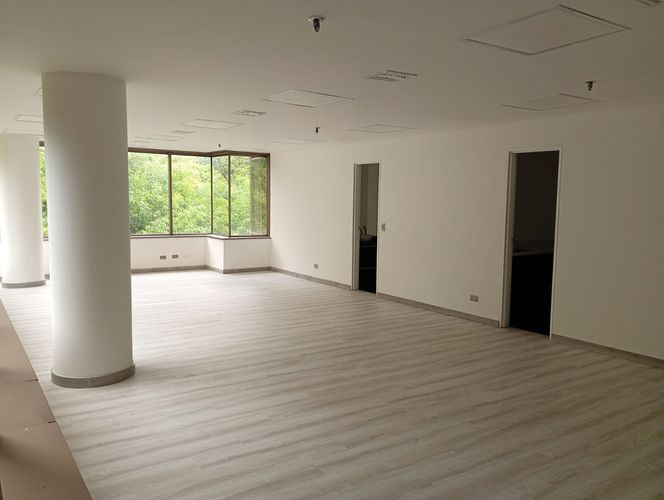 Oficina en arriendo en Castropol, Medellín, 70 m² · foto 10 de 12