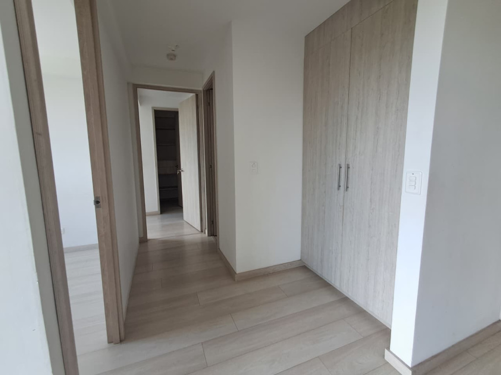 Apartamento en arriendo en Centro, Rionegro · foto 8 de 11