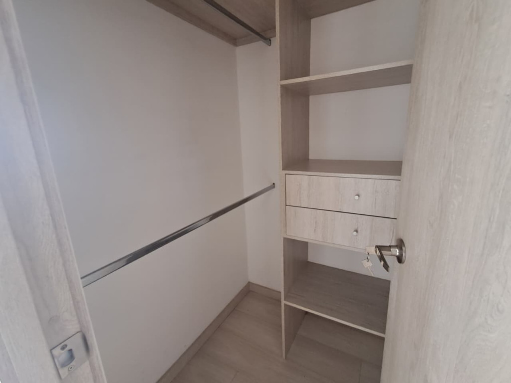 Apartamento en arriendo en Centro, Rionegro · foto 10 de 11