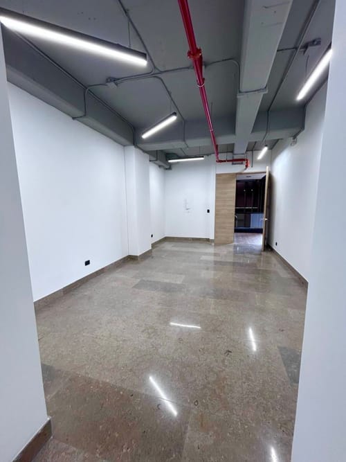 Oficina en arriendo en Las Palmas, Envigado, 64 m² · foto 3 de 8