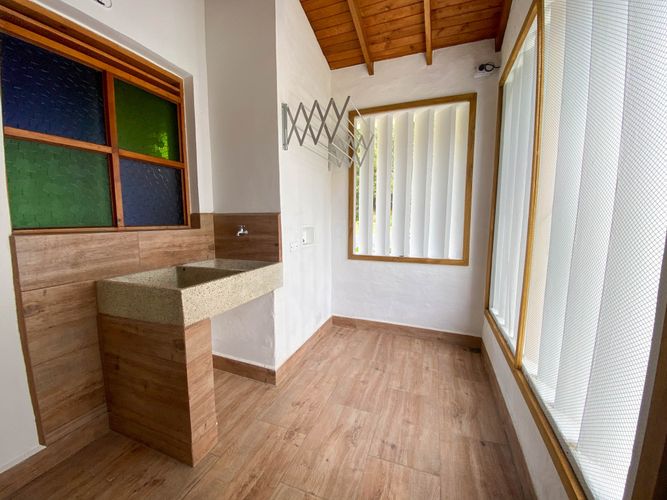 Casa de 3 alcobas en venta en Vía Las Palmas, El Retiro, 180 m² · foto 5 de 18