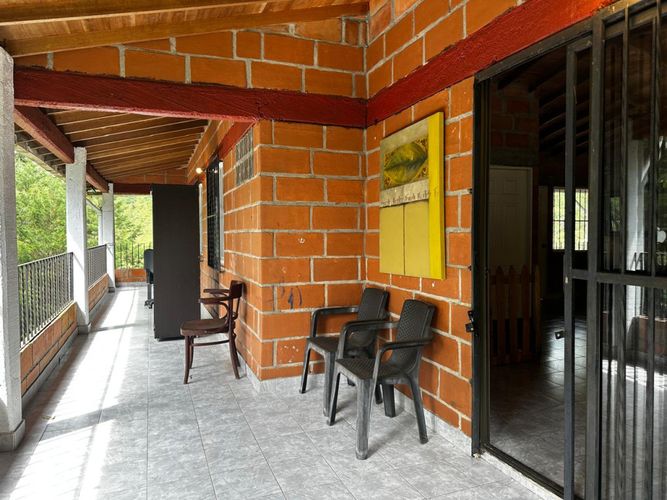 Finca en venta en Las Palmas, Envigado, 251 m² · foto 7 de 19