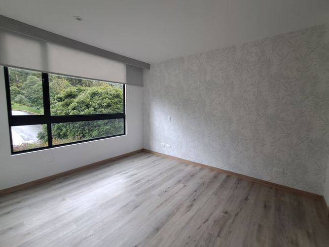 Apartamento de 2 alcobas en venta en Santa Elena, El Retiro, 75 m² · foto 4 de 10