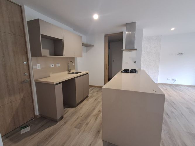 Apartamento de 2 alcobas en venta en Santa Elena, El Retiro, 75 m² · foto 6 de 10