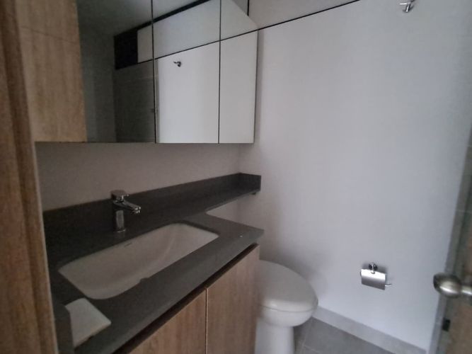 Apartamento de 2 alcobas en venta en Santa Elena, El Retiro, 75 m² · foto 8 de 10