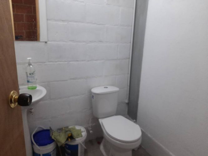 Bodega en arriendo en Calasanz, Medellín, 290 m² · foto 7 de 19