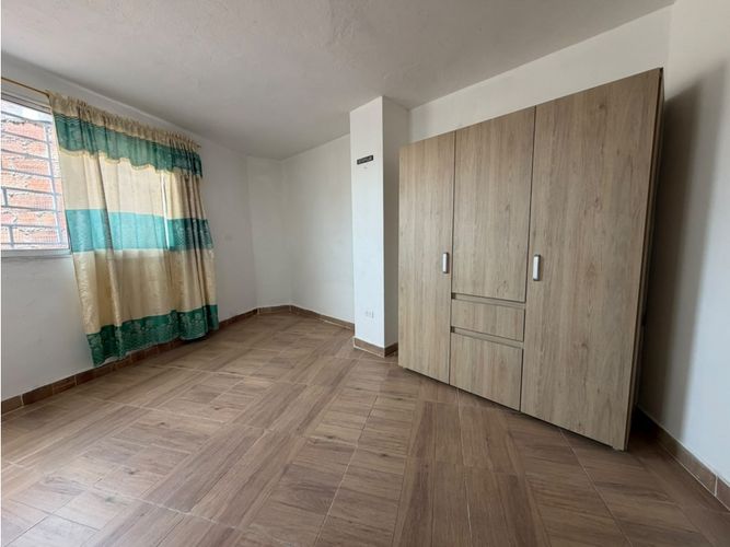Apartamento de 3 alcobas en arriendo en El Rosario, Medellín, 78 m² · foto 6 de 14